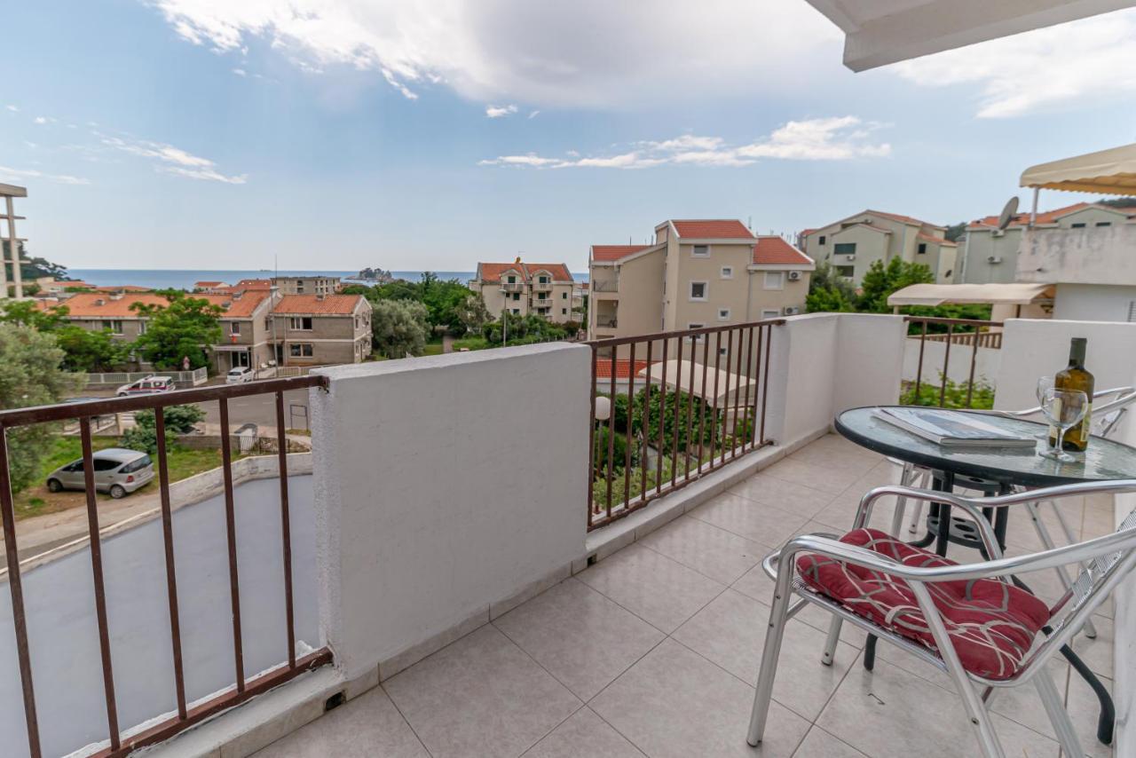 Apartments Vjera Petrovac Ngoại thất bức ảnh