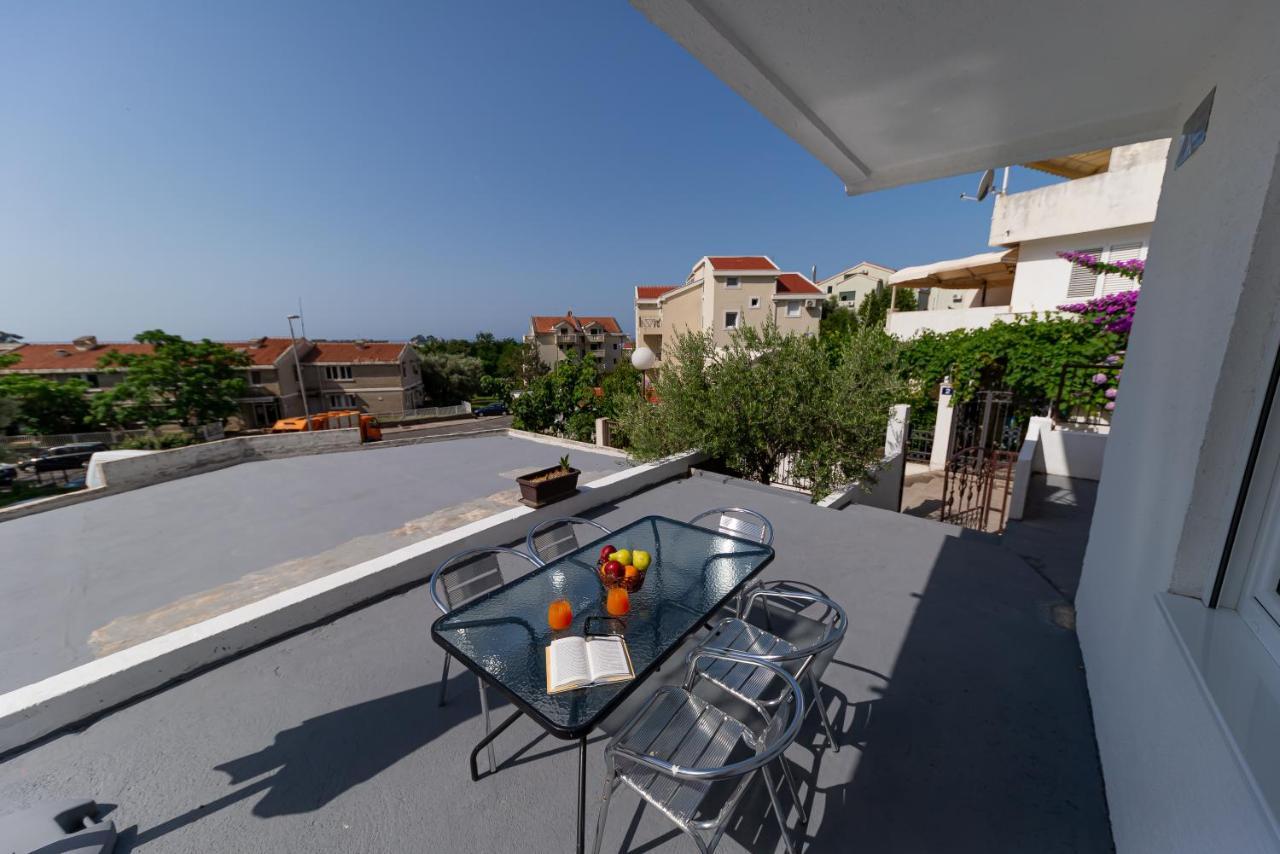 Apartments Vjera Petrovac Ngoại thất bức ảnh