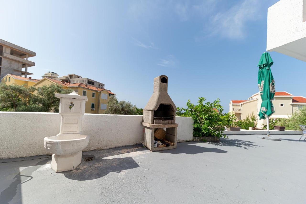 Apartments Vjera Petrovac Ngoại thất bức ảnh