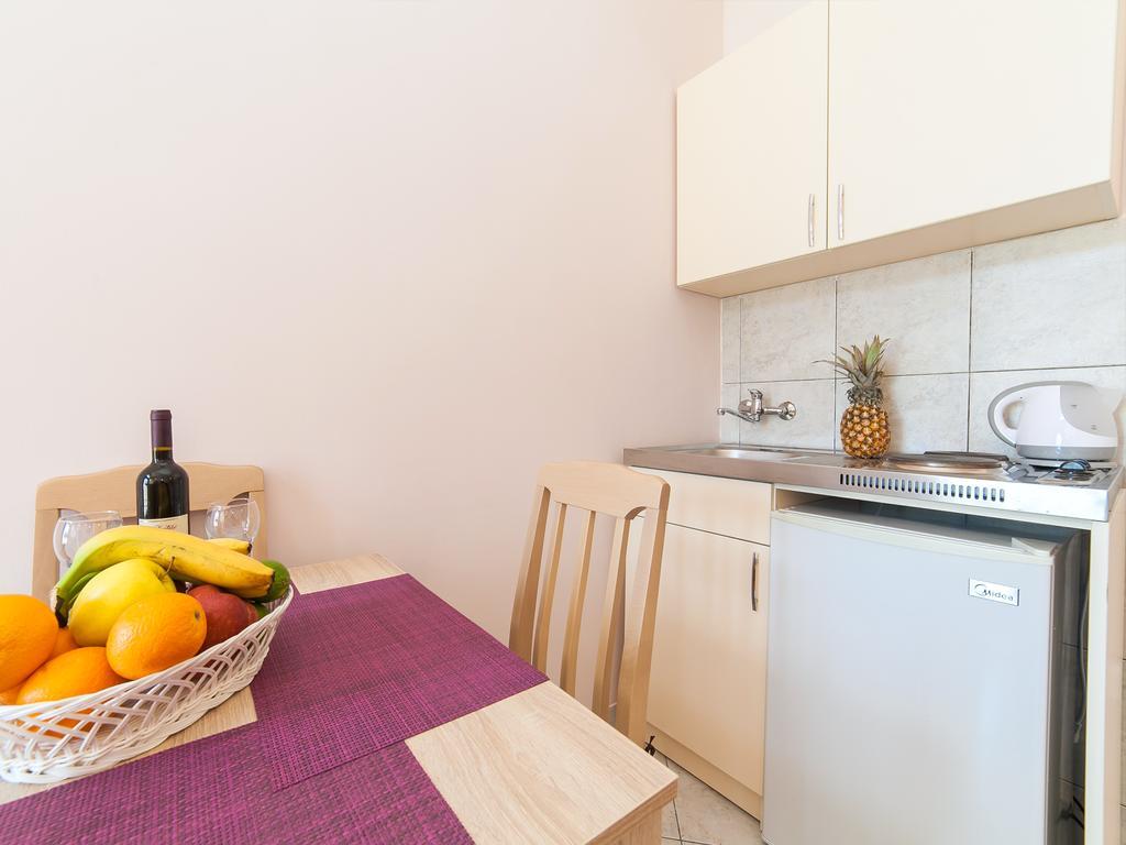 Apartments Vjera Petrovac Ngoại thất bức ảnh
